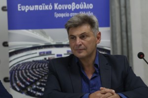 Στέφανος Κασσελάκης: Έγιναν τα γυρίσματα του βίντεο για την υποψηφιότητά του στον ΣΥΡΙΖΑ - Πότε αναμένονται οι ανακοινώσεις