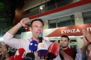 Στο πλευρό Κασσελάκη η Κατερίνα Νοτοπούλου: "Πρέπει να είμαστε στην πρώτη γραμμή, δίπλα στον νέο πρόεδρο του ΣΥΡΙΖΑ"