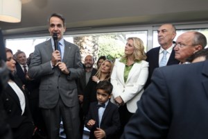 Πόπη Τσαπανίδου: Ας έρθει σε τηλεμαχία ο κ. Μητσοτάκης, αύριο κιόλας- Εφτά χρόνια το αποφεύγει [Βίντεο]