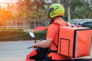 Χαλκίδα: Συνελήφθη ιδιοκτήτης ψησταριάς για τον θάνατο του 46χρονου από θερμοπληξία - Ελεύθερος μετά την απολογία του