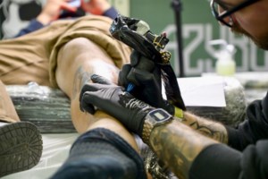 Βρετανία: Χιλιάδες καρκινοπαθείς θα δοκιμάσουν εξατομικευμένα εμβόλια για τον καρκίνο