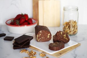 Πανεύκολος και δροσερός κορμός σοκολάτας - Με 4 μόνο υλικά