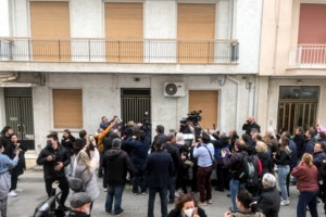 Ρούλα Πισπιρίγκου: Μεγάλα διεθνή ΜΜΕ ασχολούνται με τη σύλληψή της- Τι γράφουν οι ξένοι δημοσιογράφοι - εικόνα 7