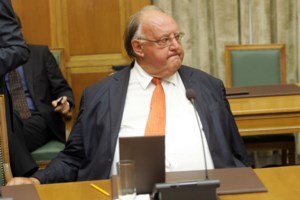 Το αντίο Βενιζέλου στον Πάγκαλο: Εμβληματική φυσιογνωμία της Μεταπολίτευσης - Τον αποχαιρετώ με λύπη ως φίλο