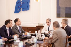 Ξεκινάει από σήμερα η δωρεάν τετραψήφια τηλεφωνική γραμμή "1566" για υπηρεσίες υγείας