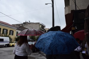 Αρναούτογλου: Αλλαγή σκηνικού του καιρού με έντονα φαινόμενα την Τρίτη - Πότε θα φύγει το χαμηλό βαρομετρικό