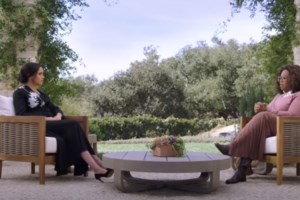 Βασιλική διπλωματική βόμβα: Ο Χάρι και η Μέγκαν προσεύχονται να μην πεθάνει ο πρίγκιπας Φίλιππος - εικόνα 6