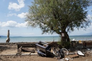 Κακοκαιρία Daniel: Αποκλεισμένο το Πήλιο, θάφτηκε στη λάσπη η παραλία στην Αγριά - Εικόνες απόλυτης καταστροφής