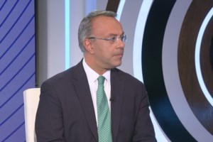 Ανδρουλάκης: Το ΠΑΣΟΚ έπαθε και έμαθε, ενώ ΝΔ και ΣΥΡΙΖΑ είναι αμετανόητοι - εικόνα 2