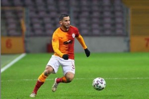 Ομάρ Ελαμπντελαουί: Σε καλύτερη κατάσταση μετά το ατύχημα - "Είναι νωρίς να πούμε για την όρασή του" λένε οι γιατροί