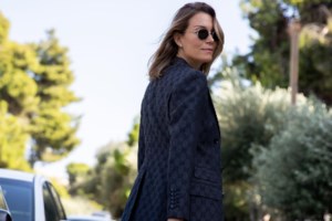 Βίκυ Καγιά: Απόδραση στο εξωτερικό με τον Ηλία Κρασσά και το αγαπημένο της Gucci blazer - εικόνα 6