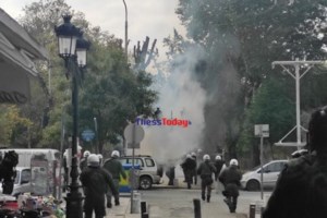 Θεσσαλονίκη: 15χρονος δέχτηκε άγρια επίθεση από συμμαθητές του - "Τον έκαναν μαύρο στο ξύλο χωρίς λόγο" - εικόνα 2