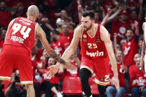Ολυμπιακός-Ρεάλ Μαδρίτης 77-71: Μία νίκη μακριά από το Άμπου Ντάμπι ο Ολυμπιακός - 2-0 στη σειρά με τους Μαδριλένους