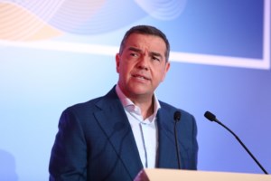 Δυσφορία Κουρέτα: Σε εκδήλωση της Ενωσης Εφοπλιστών για τη Θεσσαλία δεν κάλεσαν τον περιφερειάρχη