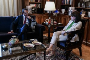 Κυβέρνηση σε Τσίπρα: Ο ορίζοντάς του φτάνει μόνο μέχρι την κομματική του επιβίωση