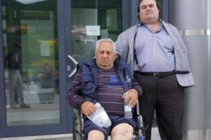 Συναγερμός στη Χαλκίδα: Άνδρας με κινητικά προβλήματα απειλούσε να αυτοκτονήσει – Οδηγήθηκε στο ΑΤ - εικόνα 2