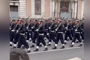 Φλώρος για σύνθημα ΣΜΥΝ κατά της Τουρκίας: "Η χύτρα έβγαλε λίγο παραπάνω ατμό, δεν τη σπας" [βίντεο] - εικόνα 2