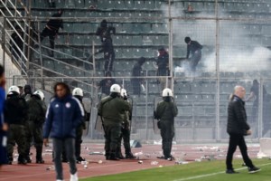 Βρούτσης: Τι προβλέπει το νομοσχέδιο για την οπαδική βία - Οι τέσσερις δομικές αλλαγές - εικόνα 2
