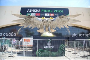 Conference League: Επίθεση της Θύρας 7 στα μέτρα της κυβέρνησης για τον τελικό - Αιχμές για Τέμπη, "112" και επιτελικό κράτος