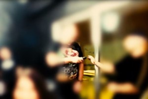 Ο τιμοκατάλογος της φρίκης: Τέιζερ 200 ευρώ, γιαούρτωμα 30 ευρώ - Είχε σπάσει το δάχτυλό του στα άγρια βασανιστήρια - εικόνα 2