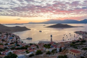 Αυτός είναι ο πρώτος φαρμακοποιός της Χάλκης - Του τηλεφώνησε ο Κυριάκος Μητσοτάκης - εικόνα 2