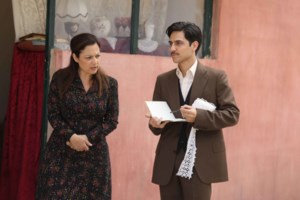 Άγριες Μέλισσες: Οι εκβιασμοί, η επιβεβαίωση των χειρότερων φόβων και η πρώτη εμφάνιση του "σωτήρα" της Δρόσως - εικόνα 3