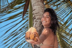 Θλίψη στην παγκόσμια μόδα: Πέθανε η σχεδιάστρια Hanae Mori, γνωστή ως "Madame Butterfly" - εικόνα 3