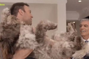 Στα μαχαίρια Κασσελάκης και Ανδρουλάκης για τη 2η θέση: Ο "εκβιαζόμενος", ο "οπαδός του Μητσοτάκη" και οι μπηχτές Τσίπρα