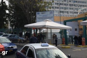 ΠΟΕΔΗΝ: 390 καλυμμένες κλίνες ΜΕΘ από τις 510 πανελλαδικά - Δεν μπορούν να λειτουργήσουν άλλες λόγω έλλειψης προσωπικού - εικόνα 2