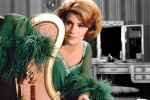 Μαίρη Χρονοπούλου: Εκπληκτη για την κληρονομιά η οικιακή βοηθός - Μου έλεγε ''μη φοβάσαι, όταν θα γεράσεις, θα έχεις λεφτά"