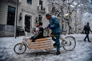 Όσα παίρνει ο άνεμος: Κρύος καιρός με βίαιες ριπές την Κυριακή - Τα δύο σενάρια για την Πρωτοχρονιά