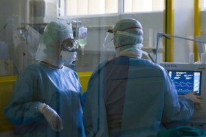 Κορονοϊός: Γιατί τα σχολεία θα μείνουν κλειστά μέχρι τα Φώτα - Μείωση κρουσμάτων 25% στη Θεσσαλονίκη - εικόνα 3