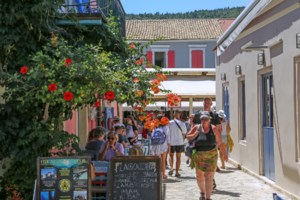 Κορονοϊός: Ακόμη 10.446 νέα κρούσματα στην Αττική - 4.585 νέες μολύνσεις στη Θεσσαλονίκη