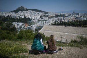 Ο καιρός το Πάσχα σε όλες τις περιοχές της Ελλάδας: Βάλτε νωρίς το αρνί, πάρτε και μουσαμάδες, λένε οι μετεωρολόγοι [βίντεο]