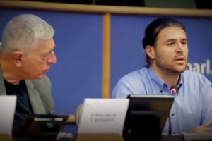 Επίθεση κυβέρνησης σε ΣΥΡΙΖΑ για τις δηλώσεις Αποστολόπουλου: "Αυτή είναι η άποψη που έχει για τους άντρες και τις γυναίκες του Λιμενικού Σώματος;"