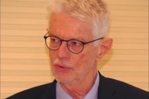 Αντώνης Σαμαράς:  "Ενόχλησε το Μαξίμου η πρότασή του για τον Καραμανλή" λέει το περιβάλλον του