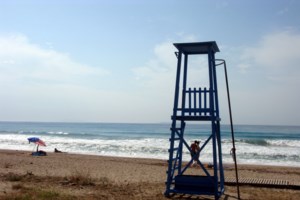 Θρίλερ στην Κρήτη: Συνεχίζονται οι έρευνες για το ζευγάρι που επέβαινε σε βάρκα και αγνοείται