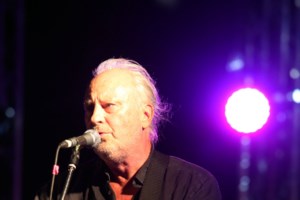 Ιλένια Ουίλιαμς - Συγκινεί το βίντεο για τον θάνατο του πατέρα της, Ρόμπερτ: Δεν φοβάμαι, ξέρω ότι είσαι ακόμα εδώ