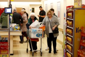 Κορονοϊός: Ξεπούλησαν οι παραγωγείς σκόρδου - Η φήμη ότι βοηθάει στην αντιμετώπιση