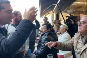 ΣΥΡΙΖΑ κατά Σκυλακάκη: Καλεί τους δήμους να αυξήσουν τους λογαριασμούς του νερού