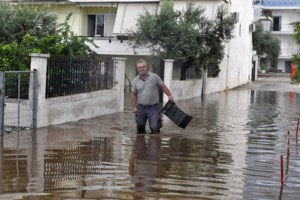 Κακοκαιρία Ιανός: Τρίτος νεκρός στην Καστανιά Καρδίτσας: Νέο θύμα ο 62χρονος κτηνοτρόφος - εικόνα 4
