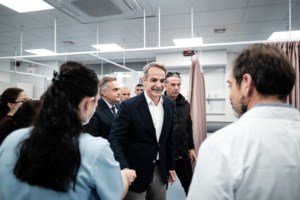 Στο "Γεννηματάς" ο Γεωργιάδης: Εργαζόμενη τον "έκραζε", ασθενής τον αποθέωσε - "Νέα κλάματα στην Αριστερά…" [βίντεο]