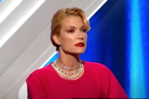 GNTM: Κατσαρίδες και σκουλίκια στο πρόσωπο - Η πιο αηδιαστική δοκιμασία για τα μοντέλα [Βίντεο]