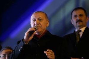 Υπερπτήσεις τουρκικών μαχητικών στην Παναγιά και τις Οινούσσες