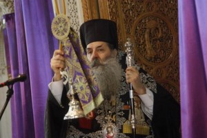 Aπίστευτο: Ο μητροπολίτης Κοζάνης κάλεσε τους πιστούς να φωνάξουν "Ζήτω το Έθνος-Ζήτω οι ένοπλες δυνάμεις -Ζήτω η Χωροφυλακή" - εικόνα 2