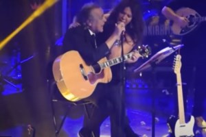 Η Βάνα Μπάρμπα συνεχίζει να προκαλεί: "Έτσι αισθάνομαι για τον Φιλιππίδη και είναι δικαίωμά μου" - εικόνα 2