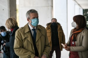 Υπόθεση Novartis: Έρχεται κατάθεση "φωτιά" του Σάμπυ Μιωνή για τον Παπαγγελόπουλο