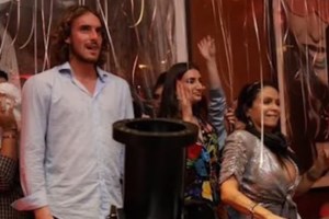 Ο Τσιτσιπάς στον δρόμο του... Πολάκη: Δεν έχω εμβολιαστεί - Θα το κάνω όταν γίνει υποχρεωτικό