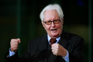 Τίτλοι τέλους για την Ολίβια ντε Χάβιλαντ, τη σταρ της θρυλικής ταινίας "Όσα παίρνει ο άνεμος" - εικόνα 3