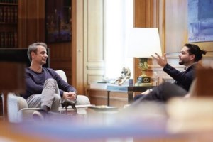 Μητσοτάκης για εστίαση: Οι εμβολιασμένοι δεν θα στερηθούν τις ελευθερίες τους - 140.000 νέα ραντεβού για πρώτη δόση εμβολίου